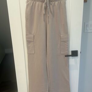 Wide Leg Cargo Sweatpants - Beige